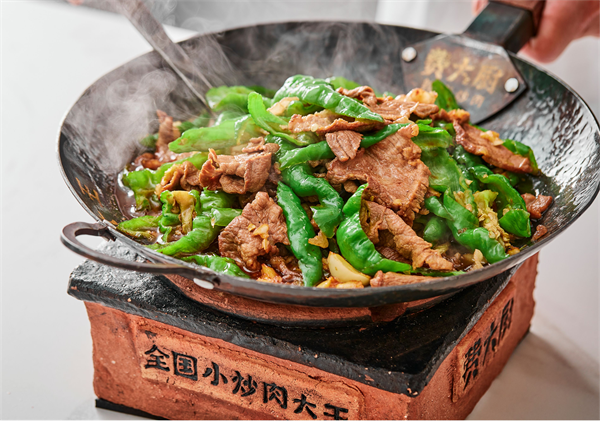 费大厨加盟流程简化！从咨询到开业，总部手把手教你开湘菜加盟店